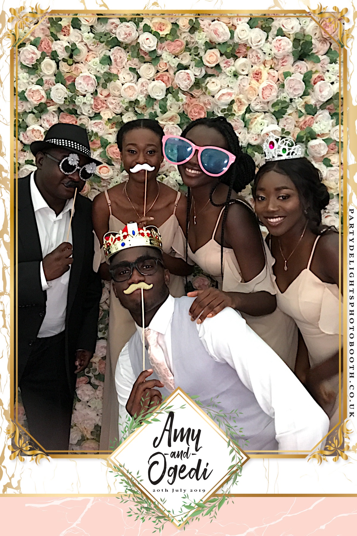 Ogedi and Amy’s Wedding - Prints | View more photos from the event at gallery.partydelightsphotobooth.co.uk/u/PartyDelightsPhotoBooth/Ogedi-and-Amy’s-Wedding-Prints-0